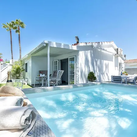 Villa Leire, Fantastic Air&bnb With Private Pool.